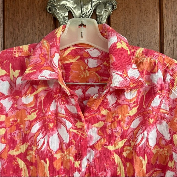 Floral Pink Women's Top - Picture 3 of 4